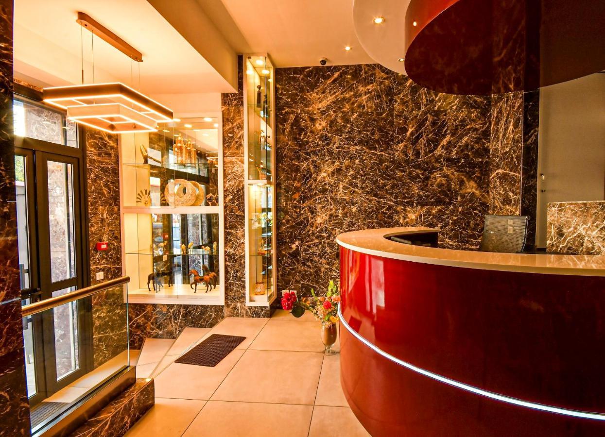 Samsara Hotel أنتاناناريفو المظهر الخارجي الصورة